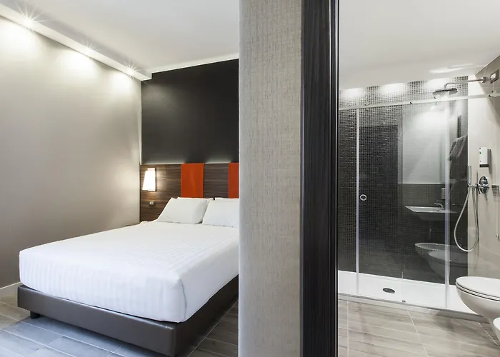 Hotel The Republic