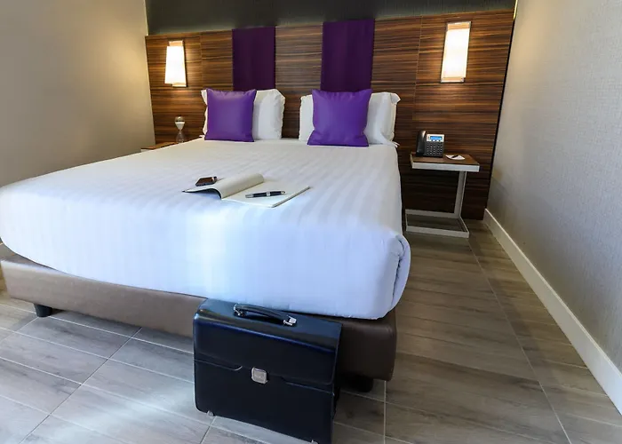 Otel The Republic