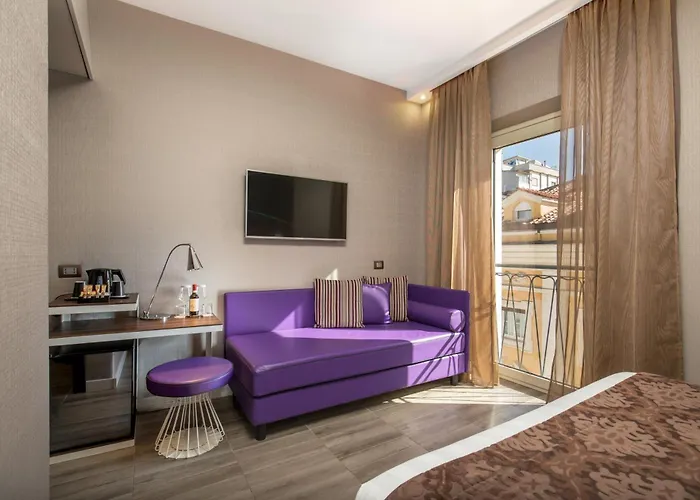 Otel The Republic