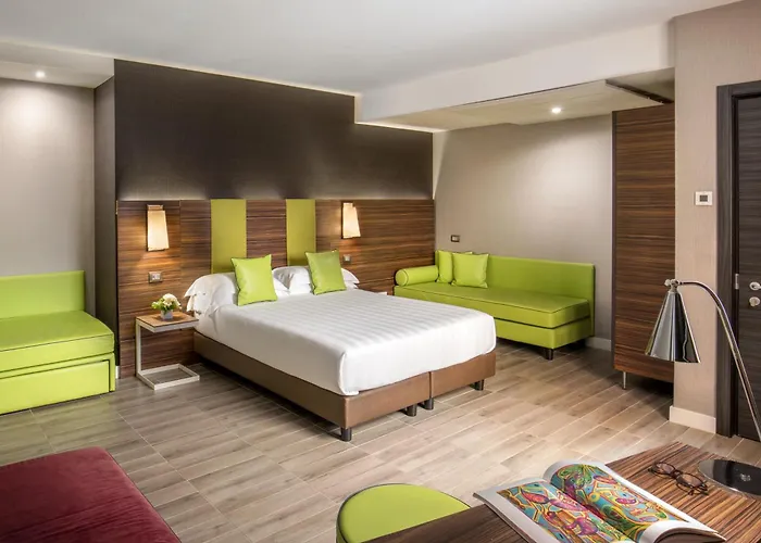 The Republic Otel 4*